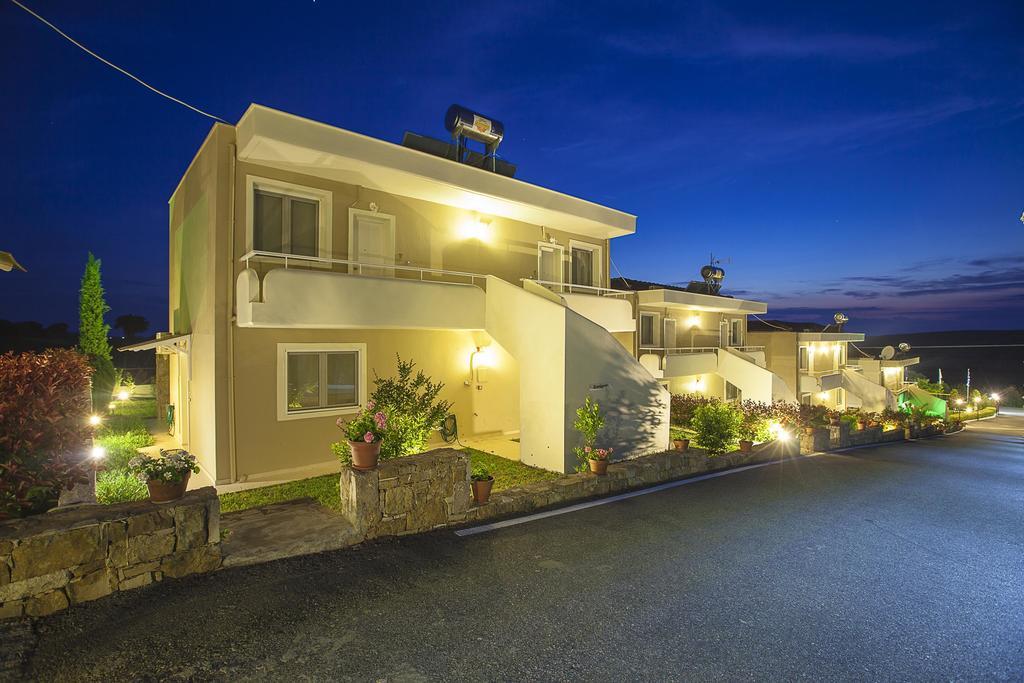 Sunny Hill Otel Sani  Dış mekan fotoğraf