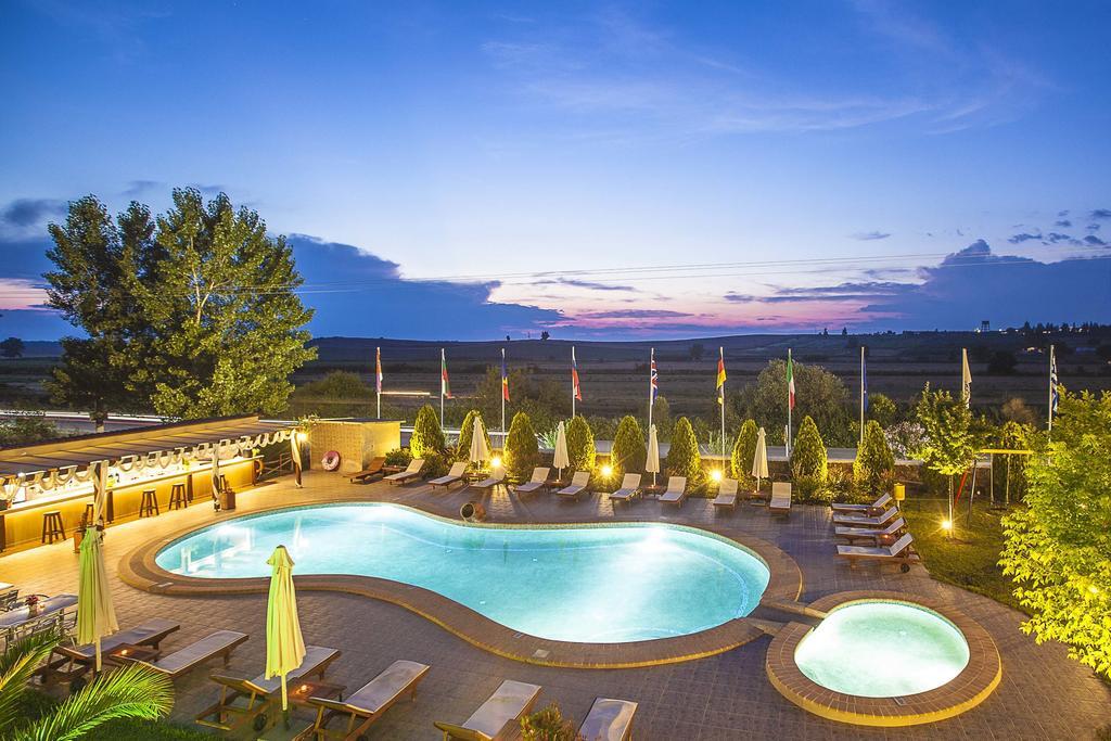 Sunny Hill Otel Sani  Dış mekan fotoğraf